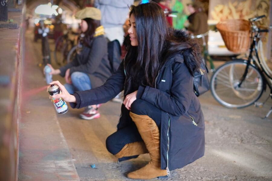 Gin Safari: Boozy London History on Two Wheels - The Sum Up