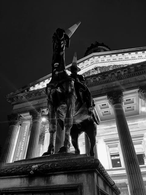 Glasgow: Scottish Rogue Whisky Pub Crawl - FAQ