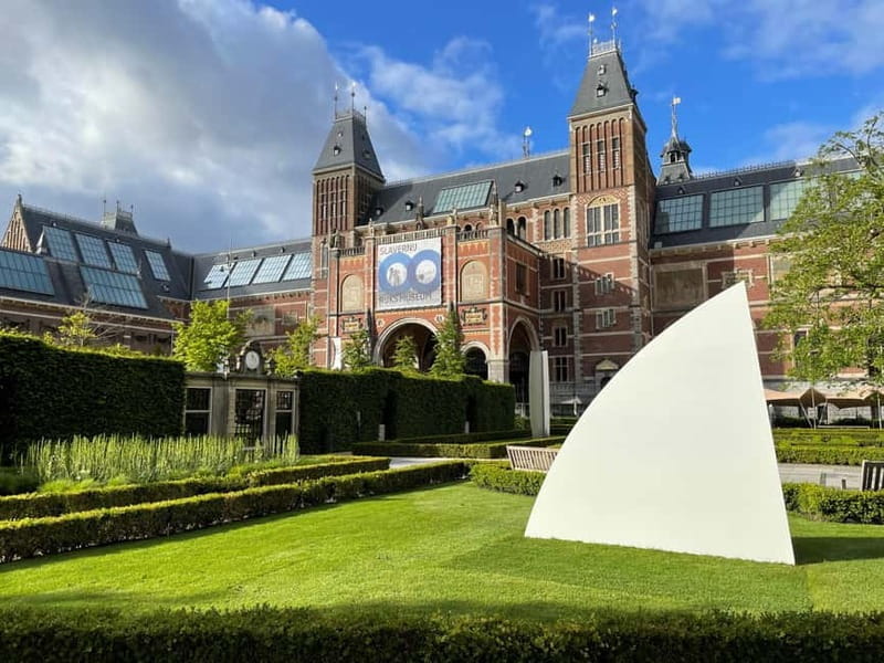 Go City Amsterdam Pass: 40+ Attractions including Keukenhof - FAQs