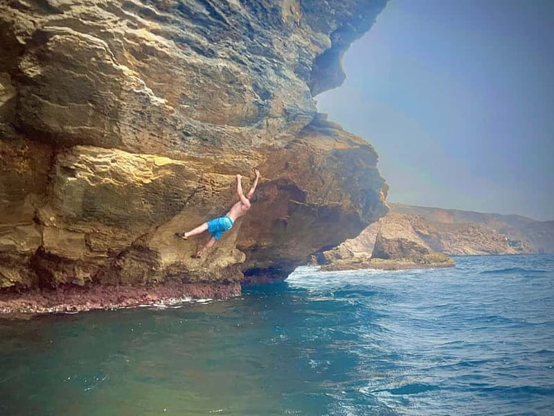 Granada: Deep Water Soloing in Calahonda Pier - What Makes This Psicobloc Stand Out?