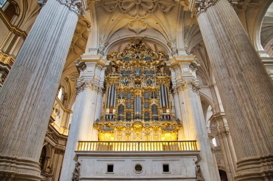 Granada: Half-Day Private Walking Tour with Local Guide - Price & Value: Is It Worth It?