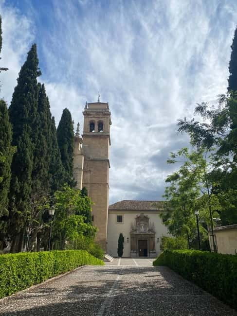 Granada: Monastery of San Jerónimo Entry Ticket - The Gothic Processional Cloister: Heart of Monastic Life