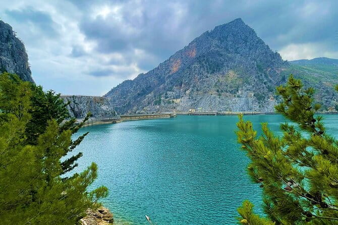 Green Canyon Boat Trip From Side with Unlimited Soft Drinks - The Food and Drinks: A Mixed Bag