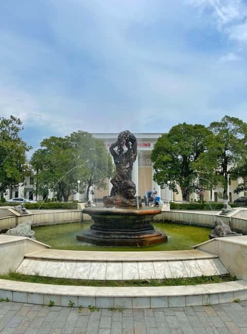 Group tour from Batumi to Kutaisi and Tskaltubo - Lunch and the Drive to Tskaltubo