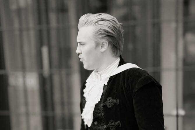 Guided Ghost Tours with Actors From Stockholm - The Sum Up