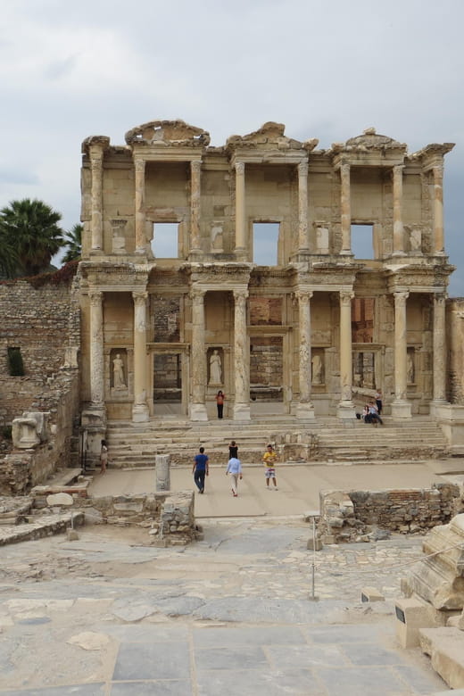 Guided Icmeler Ephesus Tour w/ Breakfast & Lunch - Breakfast & Lunch: Nourishing Your Journey