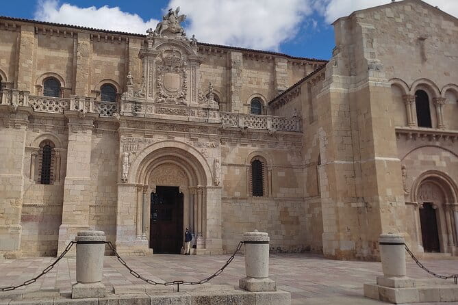 Guided tour in León - Who Should Book This Tour?