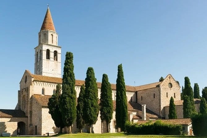 Guided tour of Aquileia, a UNESCO site for its Roman history - Price and Logistics