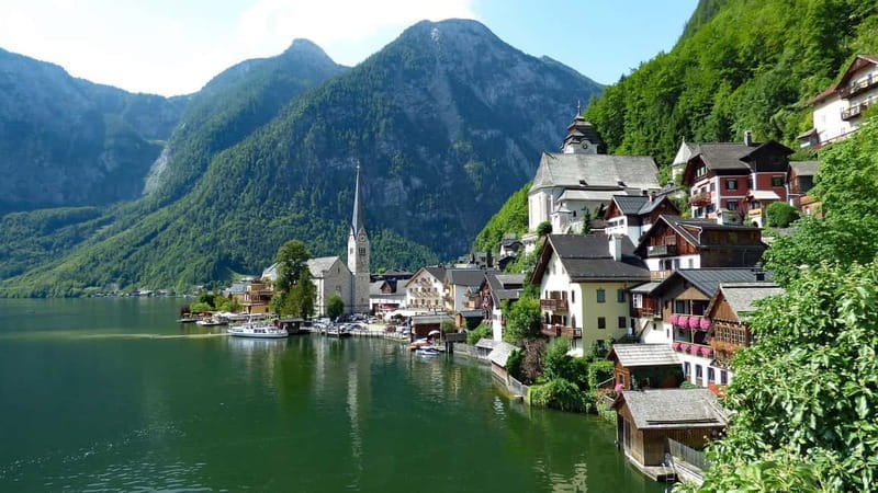 Hallstatt, Salt mine, Funicular, sky walk Trip From Salzburg - Exploring Hallstatt: The Heart of the Tour