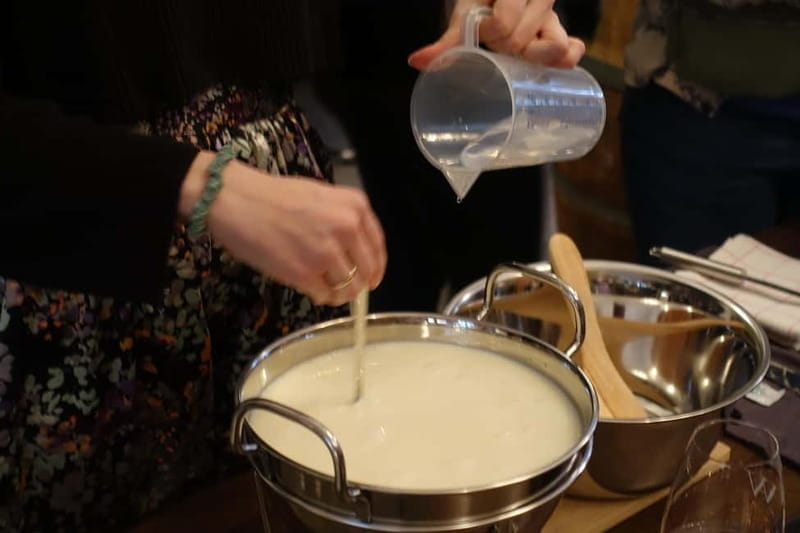 Hamburg: Mozzarella course with accompanying wines (Alte Schmiede Ottensen) - FAQ