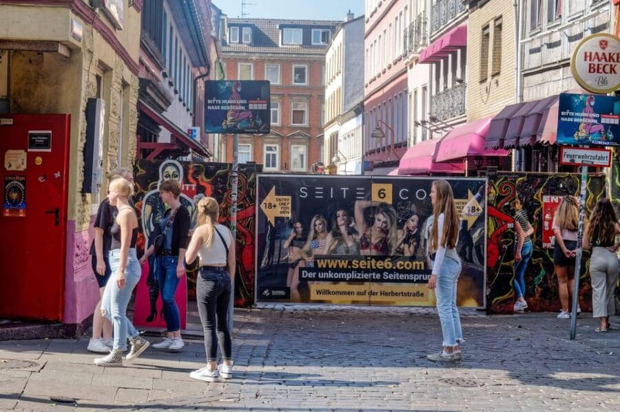 Hamburg: Private Reeperbahn Guided Walking Tour - Price and Value