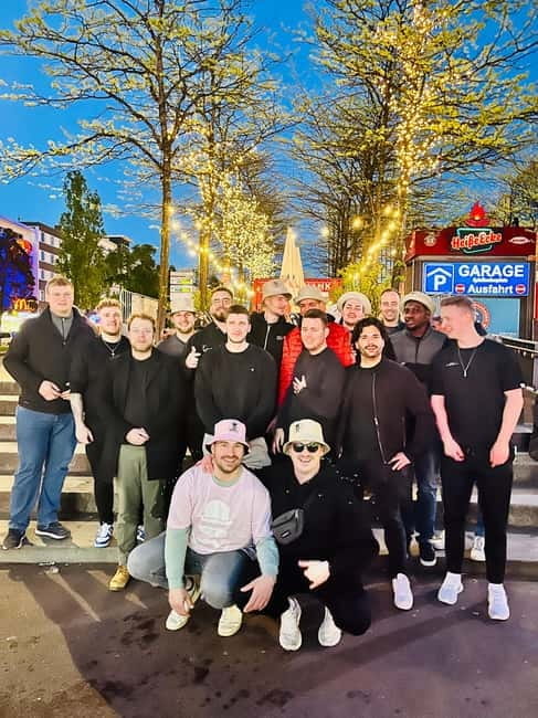 Hamburg: Pubcrawl & Nightlife Tour auf St.Pauli - Practical Details: What You Need to Know