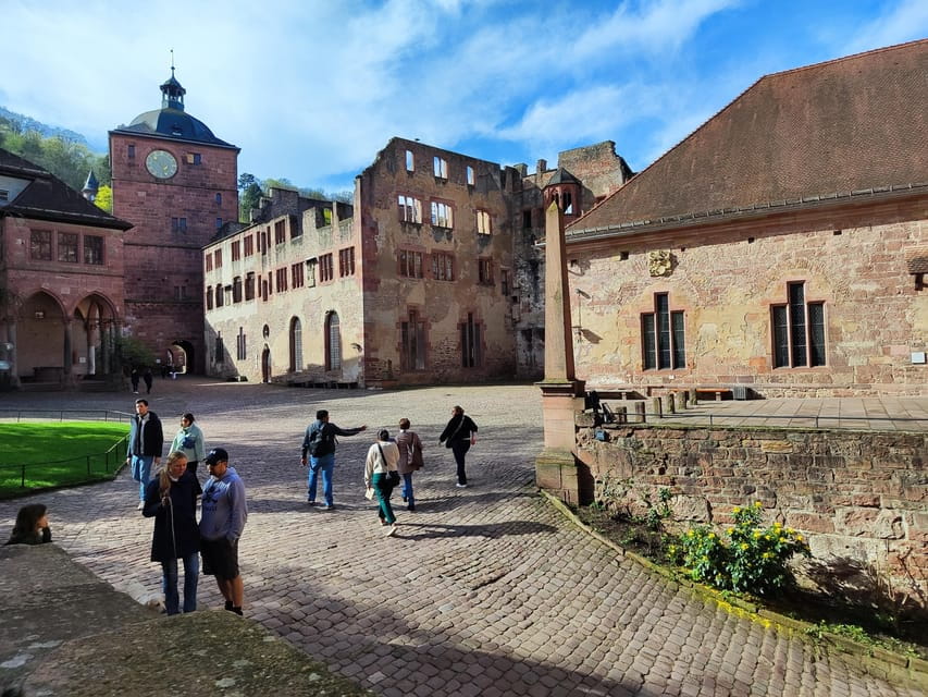 Heidelberg Castle - The Highlights in 1 h EXPRESS TOUR - Entering Heidelberg Castle: A Brief but Rich Experience