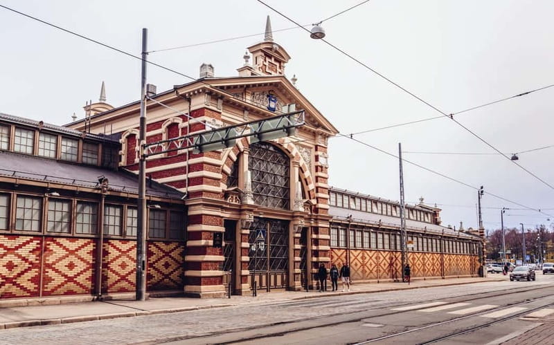 Helsinki: Private Culinary and Culture tour - Discovering Helsinki Through Food and Stories