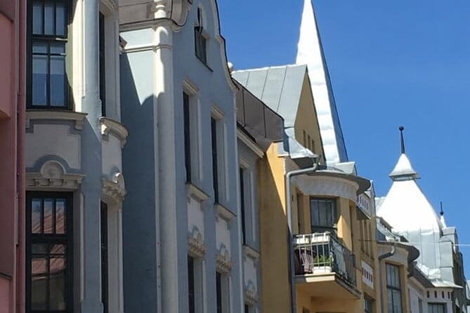 Helsinki Sightseeing Tour With Professional Local Guide - Why This Tour Is a Good Fit