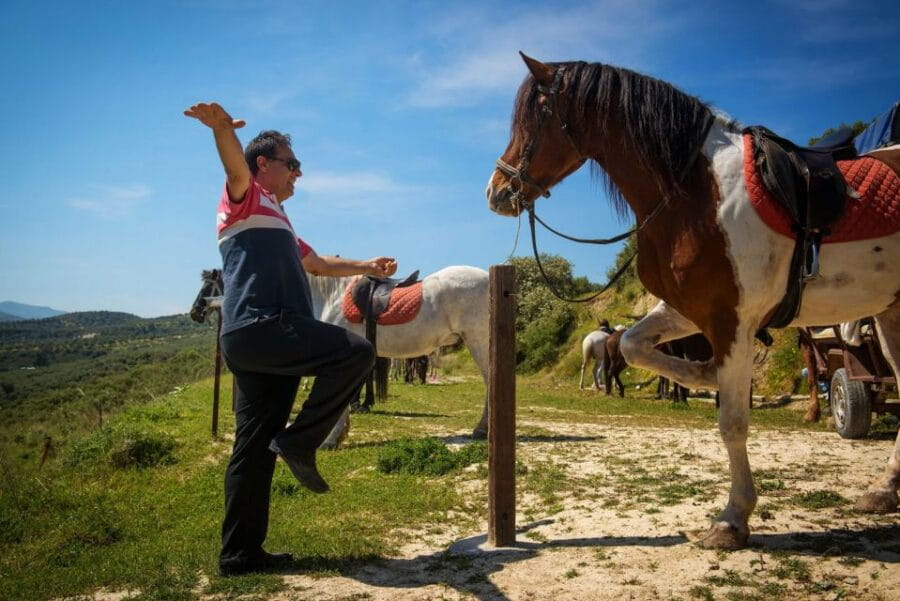 Heraklion: Horseriding Day Tour with Lunch and Transfer - The Practicalities: What to Expect
