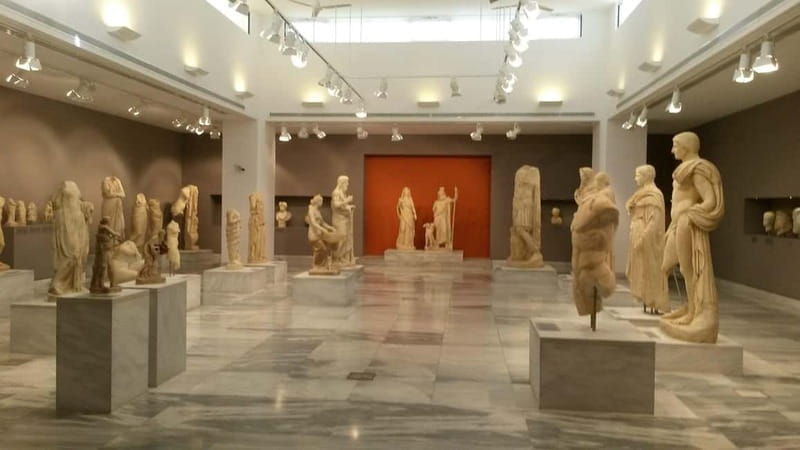 Heraklion: Knossos Private Full-day tour - The Heraklion Archaeological Museum: A Treasure Trove