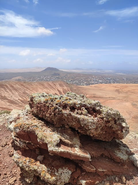 Hiking a Volcano & Brunch - Exploring the Volcano: An In-Depth Look