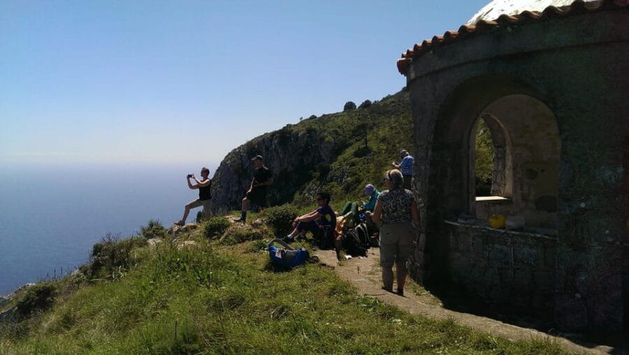 Hiking Anacapri:discover nature away from the crowds,ascent to MonteSolaro - Entering Anacapri: The Starting Point