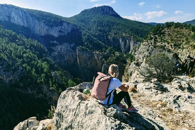 Hiking in Montanejos and swim in Thermal Springs - OFFICIAL GUIDE - The Journey to Montanejos: What to Expect