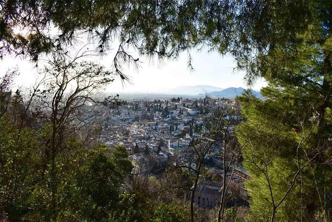 Hiking in the natural park on the outskirts of the Alhambra - Who Should Consider This Hike?