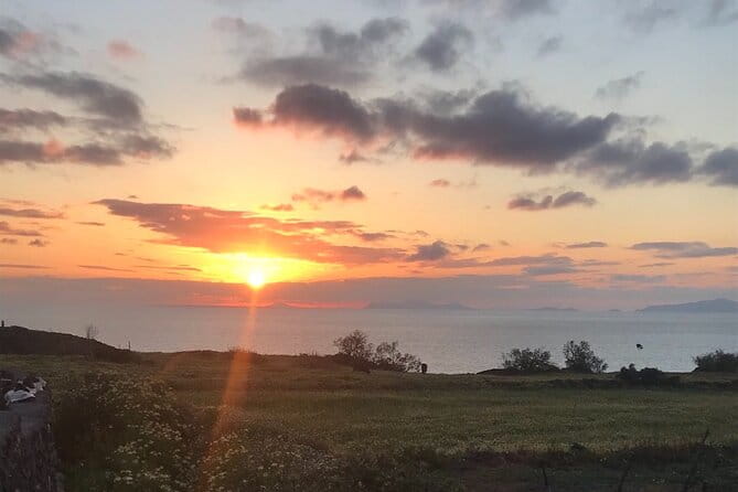 History and Traditional villages around Santorini - Price, Logistics, and Overall Value