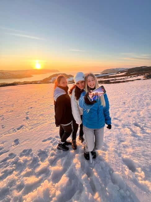 Honningsvåg: Hiking Tour. Arctic Ocean Views from Mountains - Summary of Experience