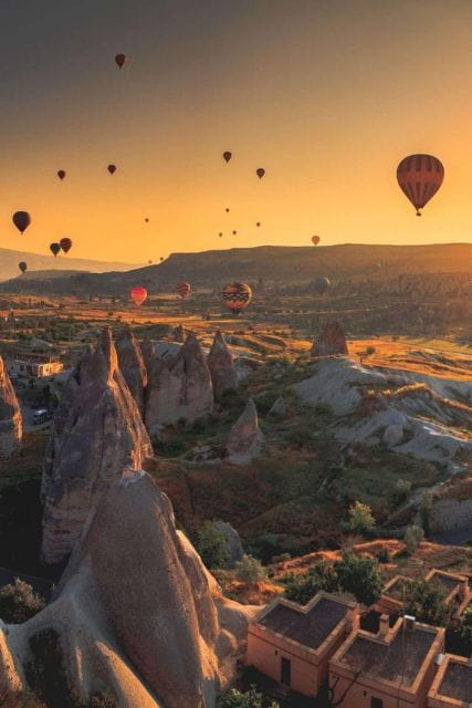 Hot air balloon tour at first light in Cappadocia - The Day Begins with Sunrise and Spectacular Views