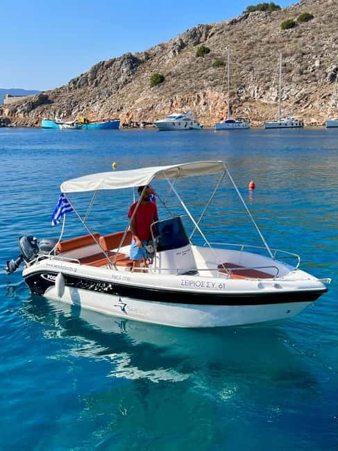 Hydra: No-License Boat Rental - Who Would Enjoy This Experience?