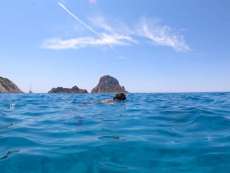 Ibiza: Es Vedrà Boat Tour with Swimming Stop - FAQs
