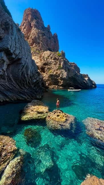 Ibiza: Unplugged  Fearne Cotton's Yoga, Hike and Boat Trip - FAQ