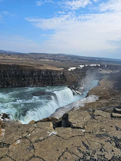 Iceland Reykjavik: Golden Circle Private Tour - Þingvallavatn: Iceland’s Largest Natural Lake Offers a Window Into the Land’s Formation