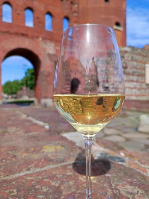 In Turin a walking tour between art and wine tasting - A walk through history and hidden corners