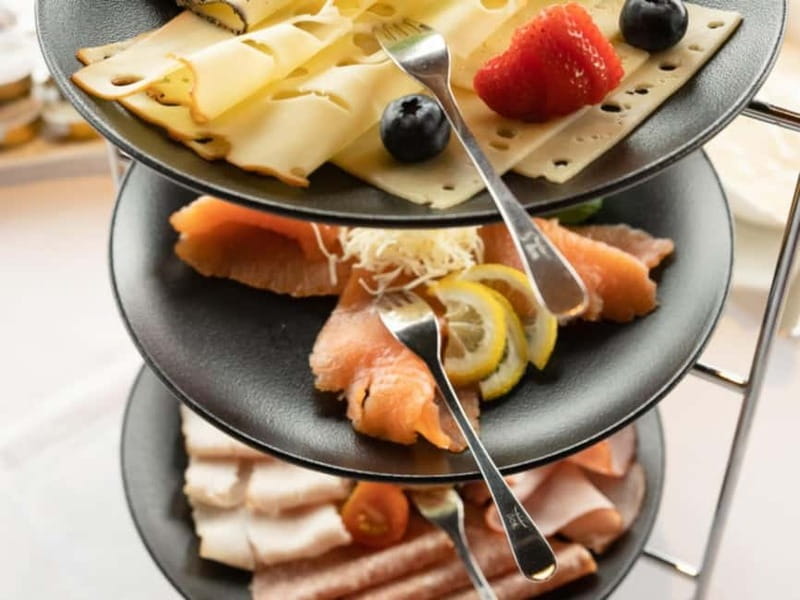 Innsbruck: Breakfast with Prosecco and Panoramic Views - A Detailed Look at the Seegrube Breakfast Experience