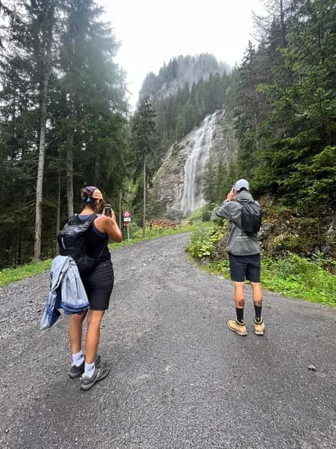 Interlaken: hike to an Alpine Lake and a Cozy Mountain Hut. - The Itinerary: A Day in the Swiss Mountains