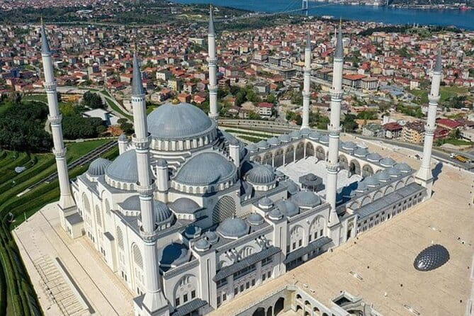 Istanbul Asia and Europe Tour By Bus And Bosphorus Cruise - Who Will Love This Tour?