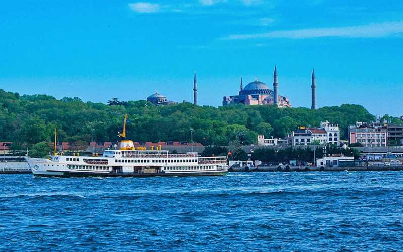 Istanbul: Bosphorus Cruise and Bus Tour with Bazaar Visit - Who’s This Tour Perfect For?