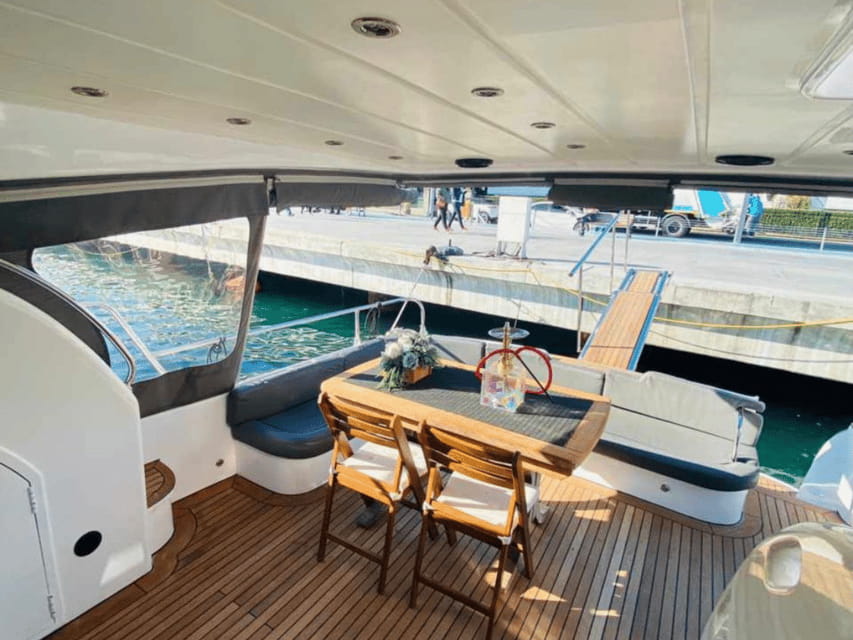 Istanbul: Private Bosphorus Tour On Luxury Yacht - First Impressions: What To Expect on Your Bosphorus Yacht Tour