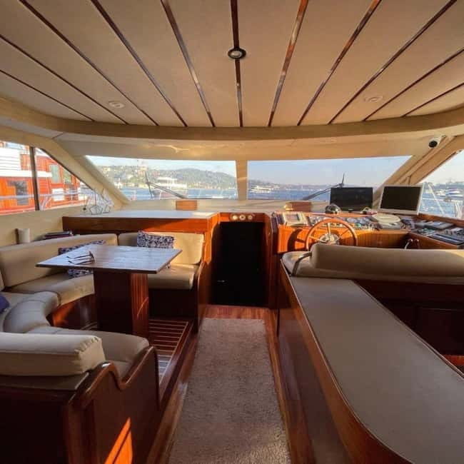 Istanbul : Private Yacht on Bosphorus with Guide and Snacks - FAQs
