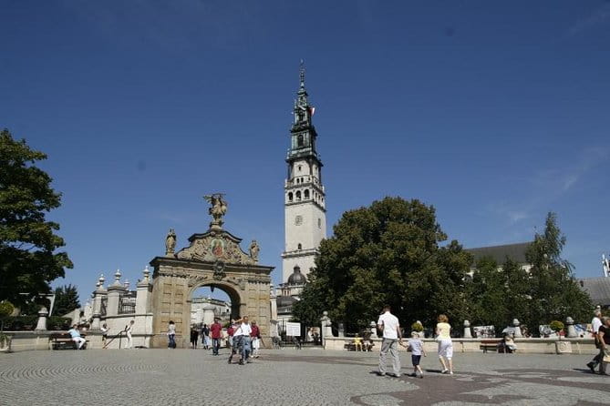 Jasna Gora & Black Madonna Private Tour from Lodz with Lunch - Final Thoughts