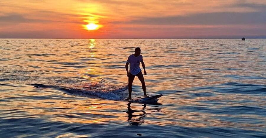 Jet-Boarding with Instructions - What to Expect During the Jet-Board & E-Foil Experience