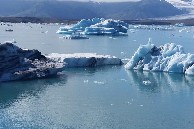 Jökulsárlón Glacier Lagoon, Diamond Beach and secret glaciers (from Djúpivogur) - Price and Value