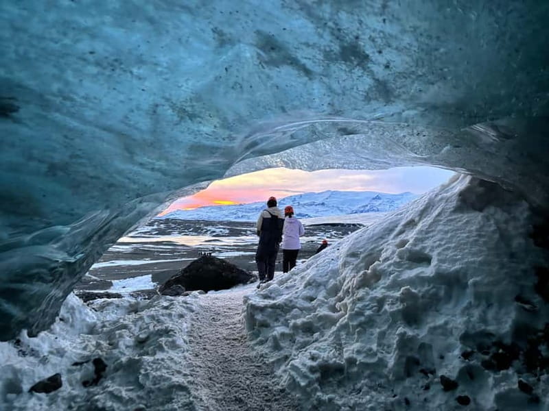 Jökulsárlón: Ice Cave Tour with Glacier Hike & Super Jeep - What to Expect During the Tour