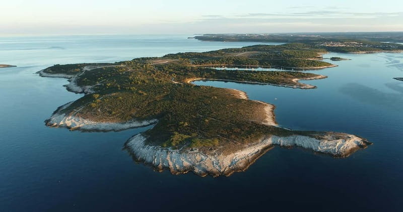 Kamenjak: Private Boat Tour with Food and Drink - Price and Logistics: Is It Worth It?