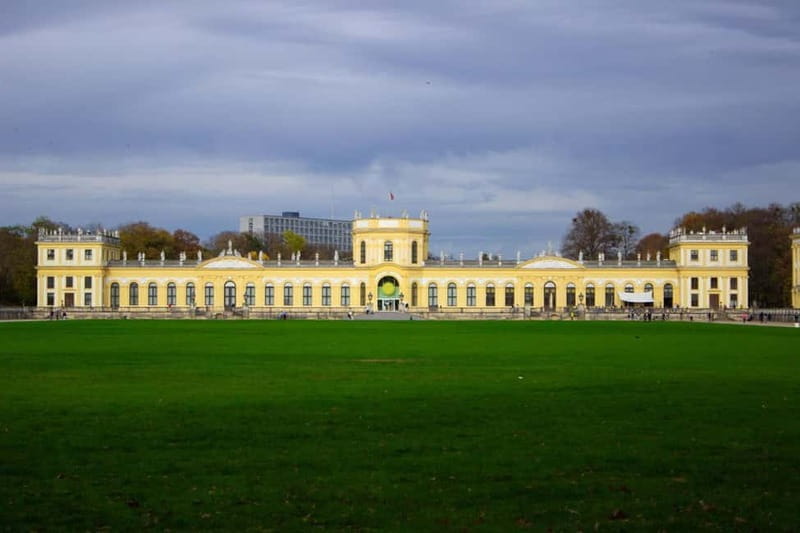 Kassel: Express Walk with a Local in 60 minutes - What You Can Expect at Each Stop