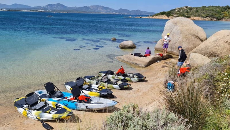 Kayak tour in Cala Moresca - Aperitif and Dolphin watching - Exploring Cala Moresca by Kayak: A Detailed Look