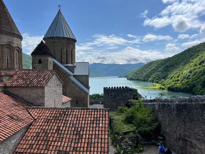 Kazbegi Day Trip (Jinvali, Ananuri, Gudauri, Gergeti church) - Food, Comfort, and Practical Tips