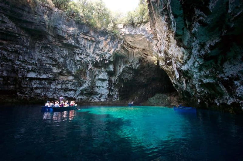 Kefalonia: The Caves Tour, visiting Melissani & Drogarati - Drogarati Cave: A Trip Back in Time