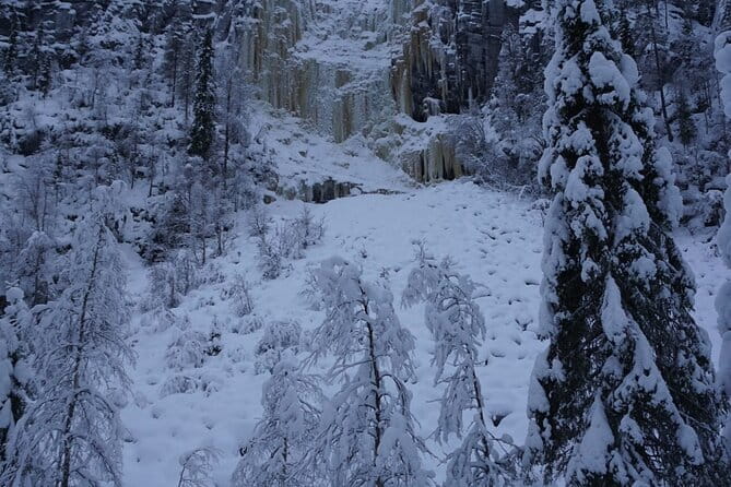 Korouoma- loop hiking to the magical frozen waterfalls - FAQ