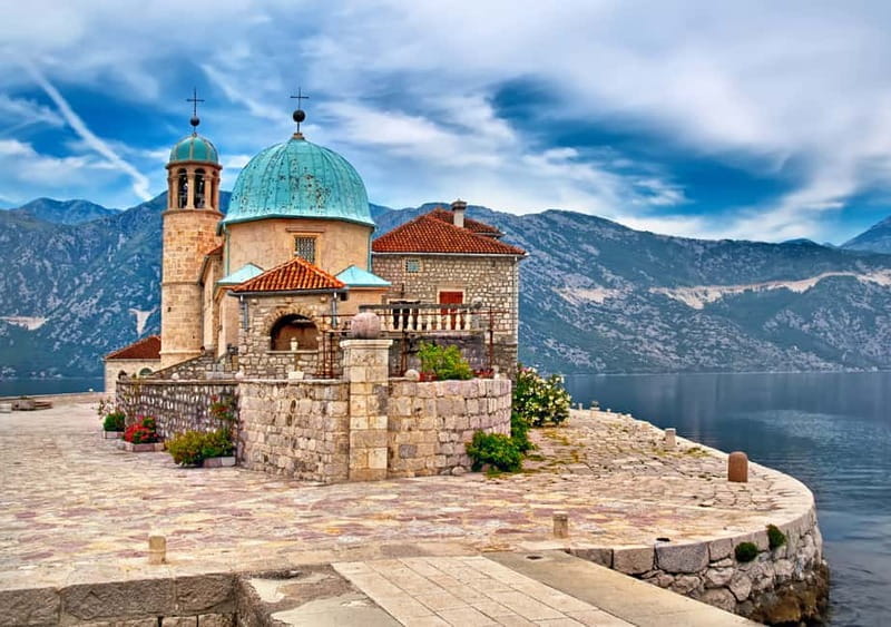 Kotor: Boat Tour to Perast Old Town & Our Lady of the Rocks - What Makes This Tour Stand Out